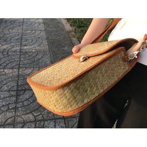 Túi Cỏ Bàng Nữ Đeo Chéo